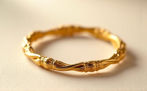 純金と竹モチーフのブレスレット